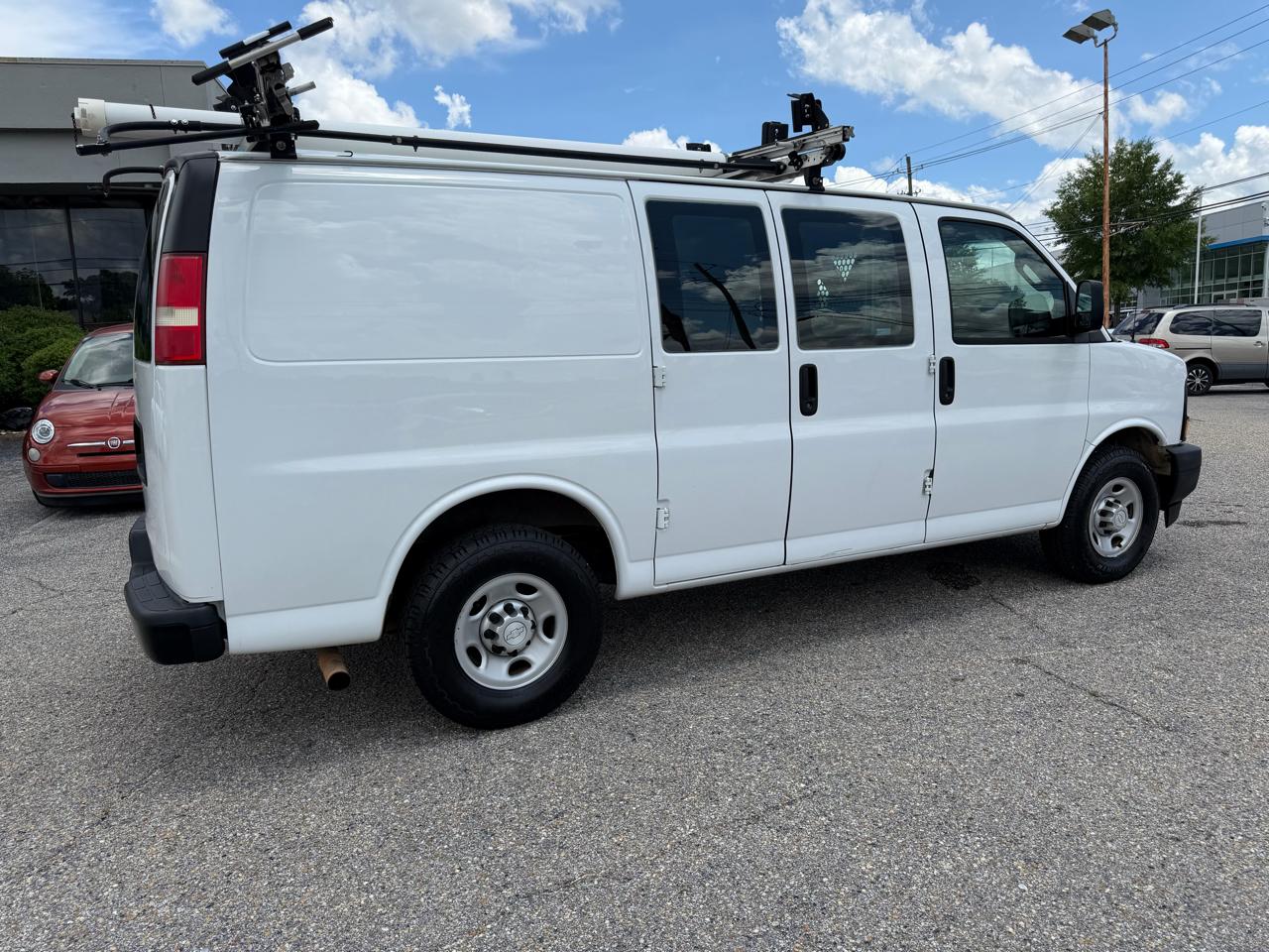 Chevrolet Express Cargo Van  2017