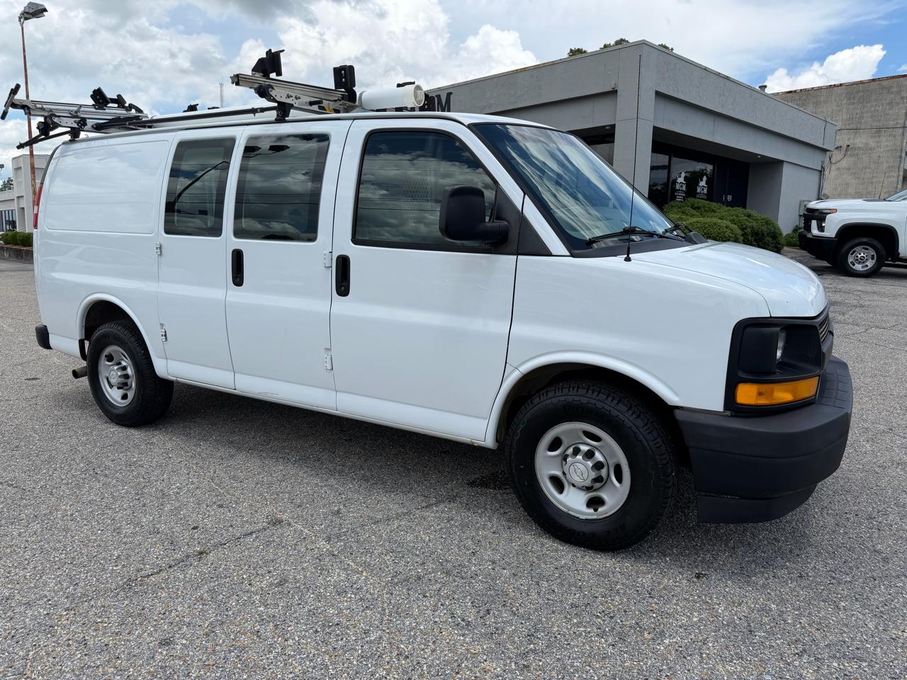 Chevrolet Express Cargo Van  2017