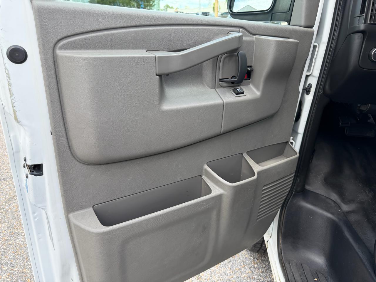 Chevrolet Express Cargo Van  2017