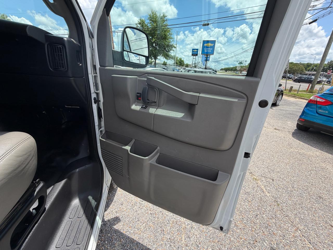 Chevrolet Express Cargo Van  2017