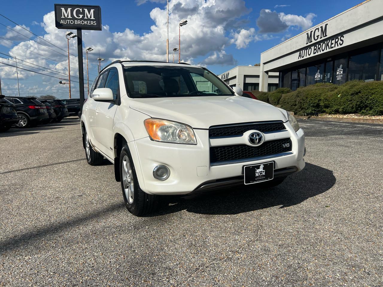 Toyota RAV4  2010