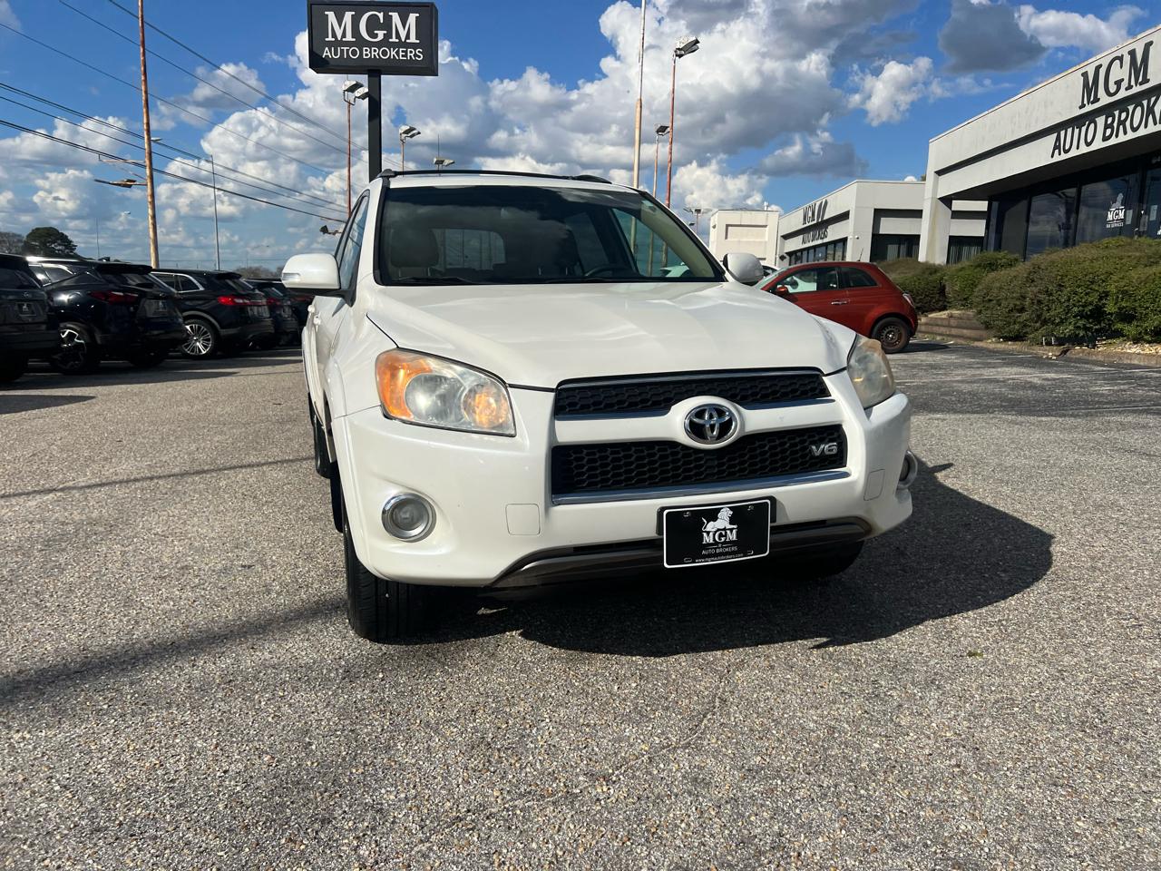 Toyota RAV4  2010