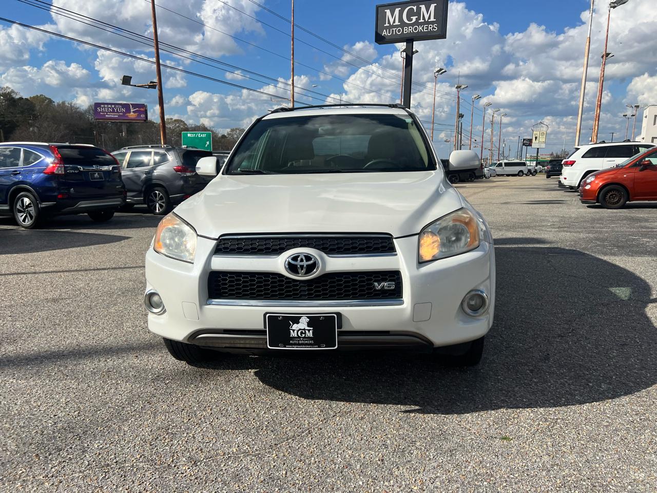 Toyota RAV4  2010