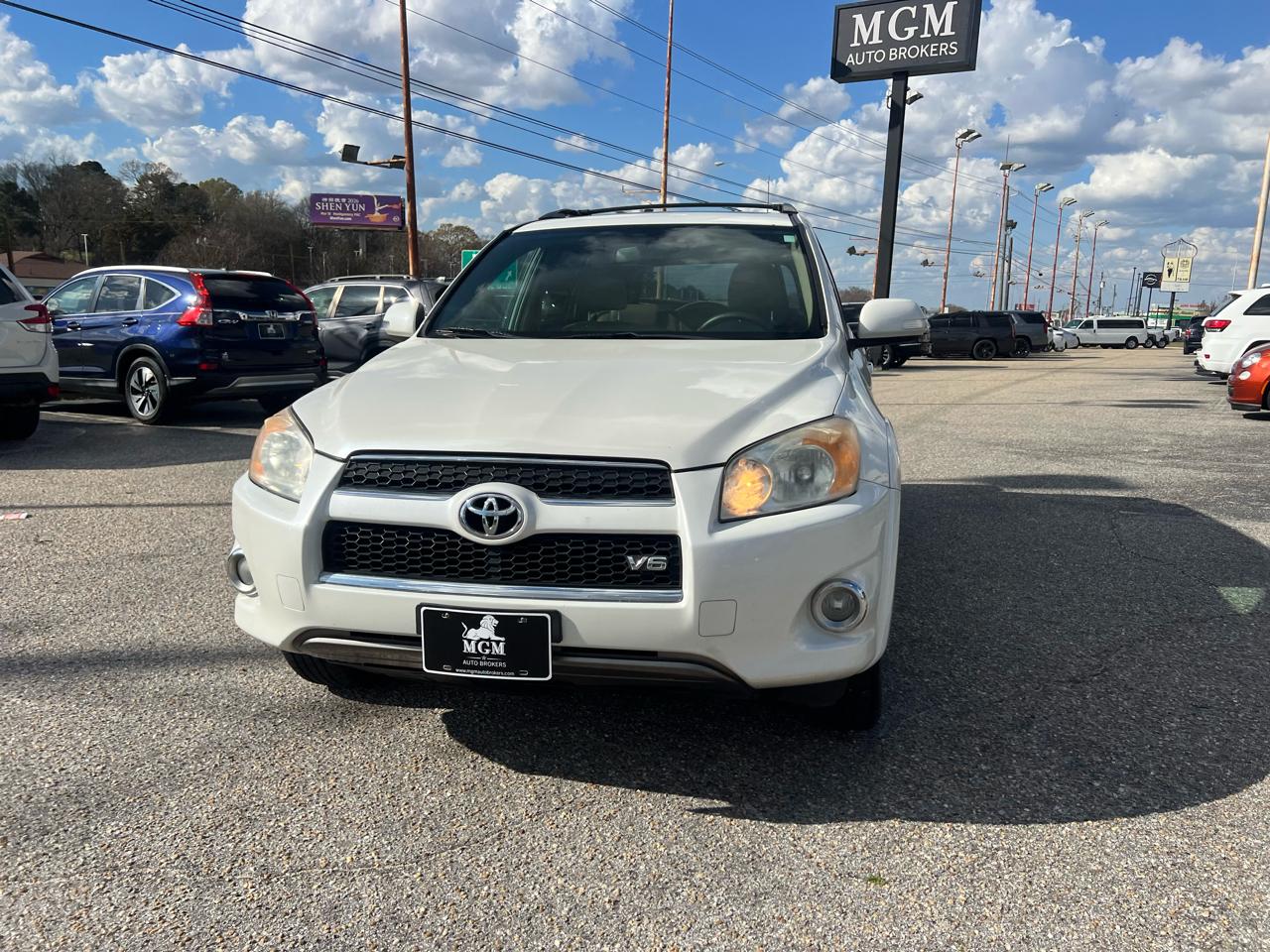 Toyota RAV4  2010
