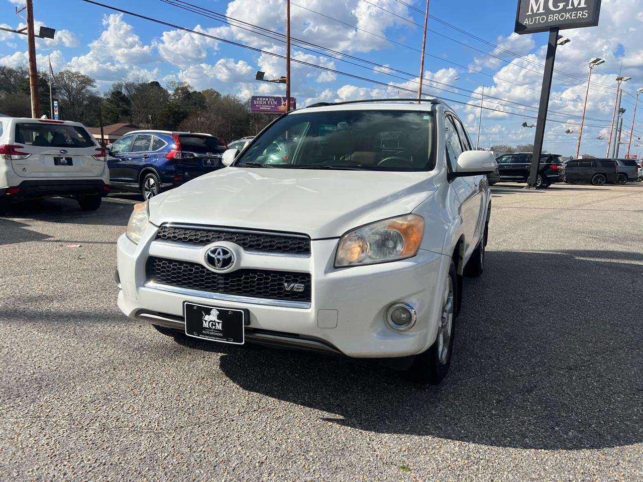 Toyota RAV4  2010