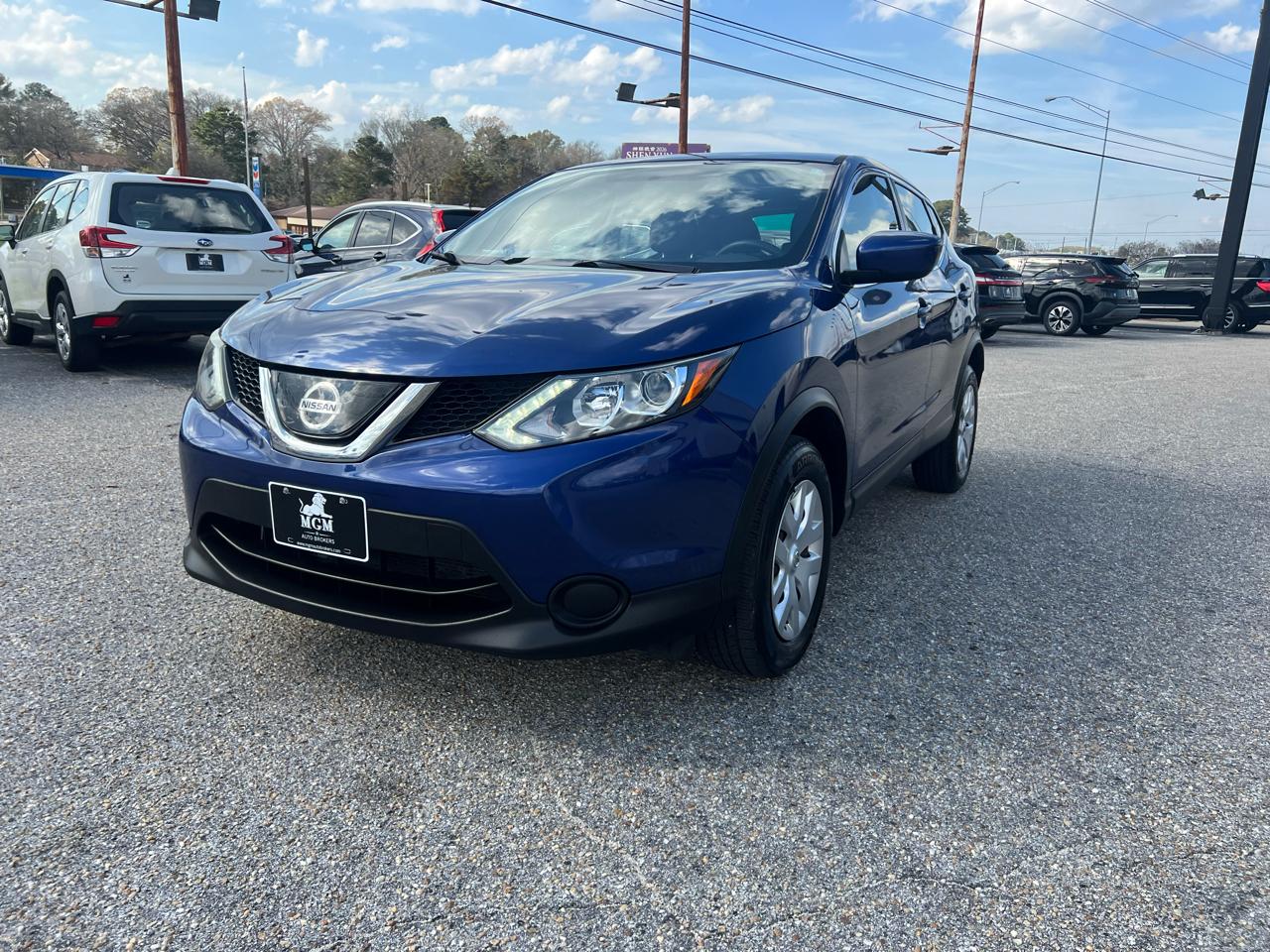 Nissan Rogue Sport  2019