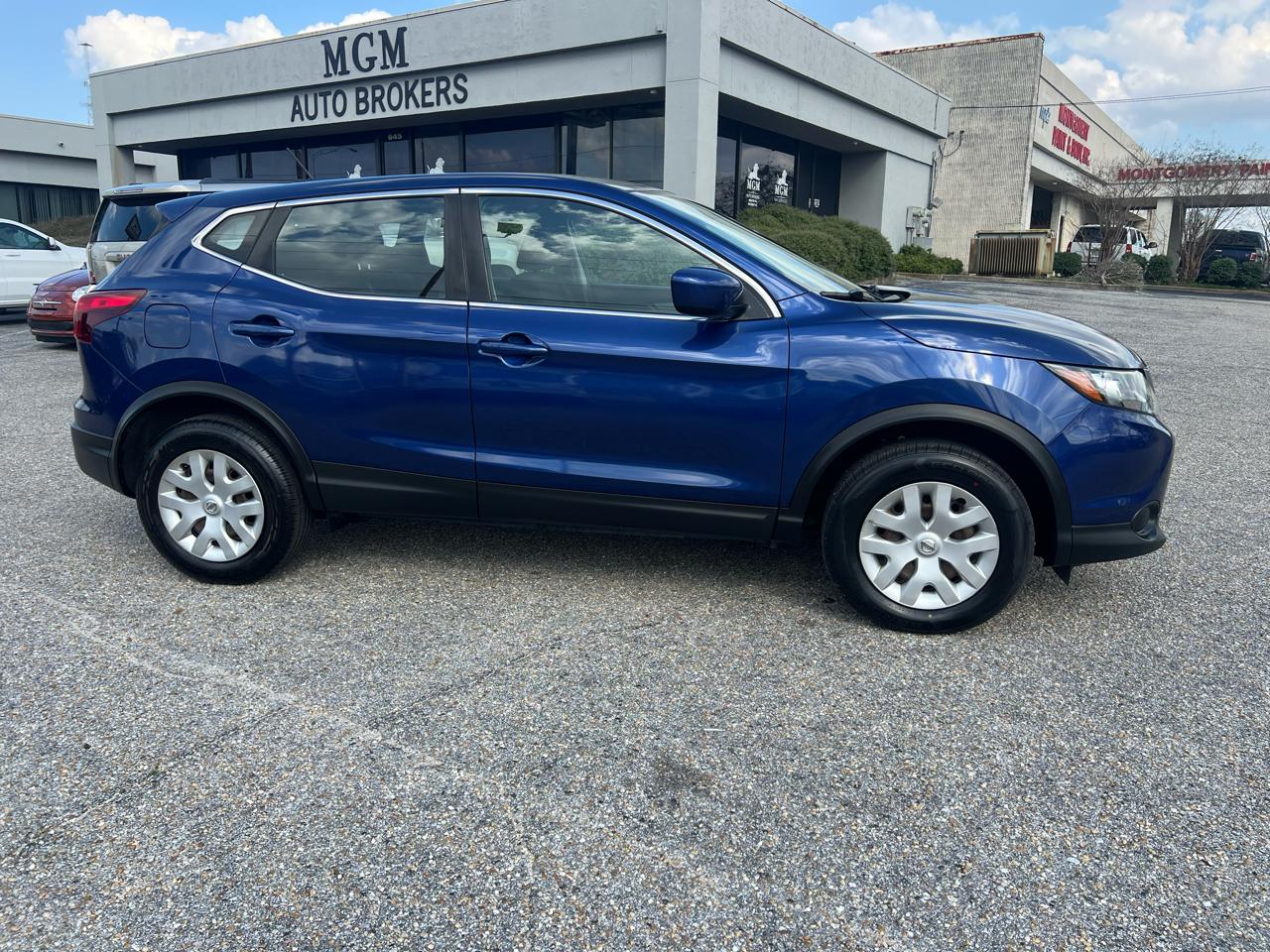 Nissan Rogue Sport  2019