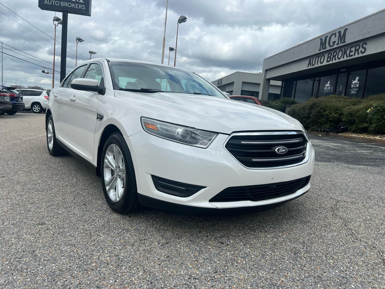 Ford Taurus  2018