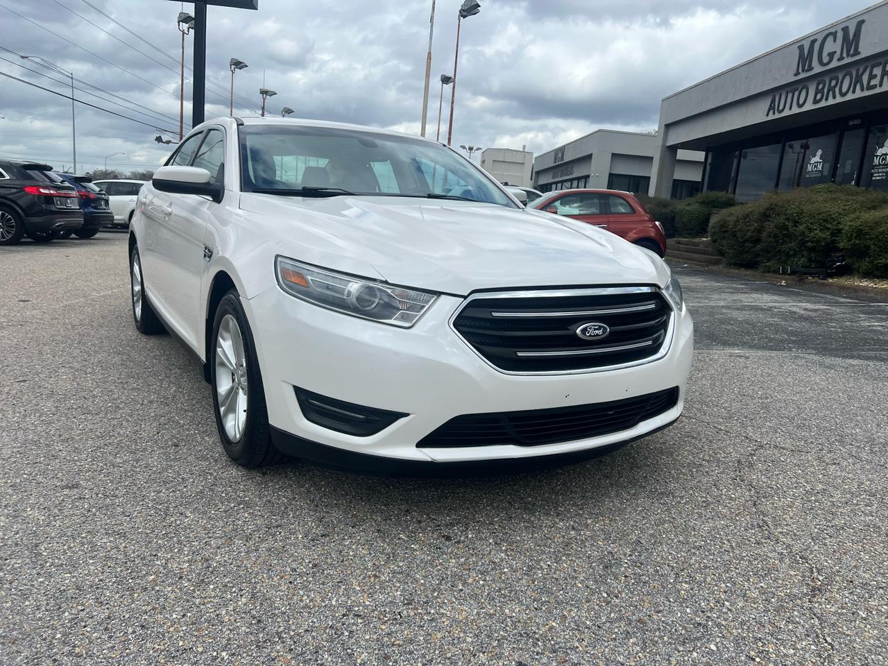 Ford Taurus  2018
