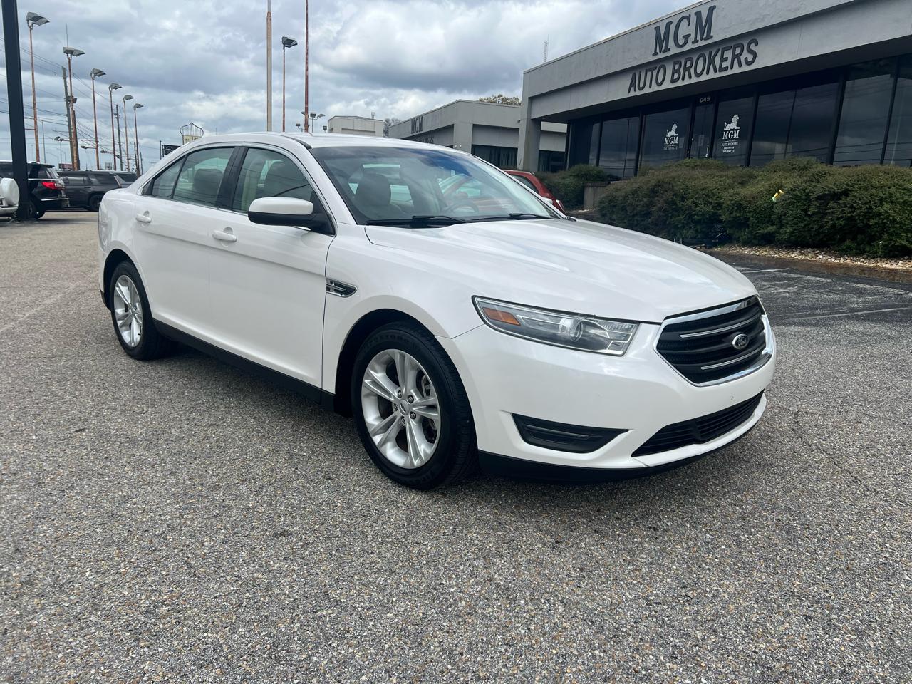 Ford Taurus  2018