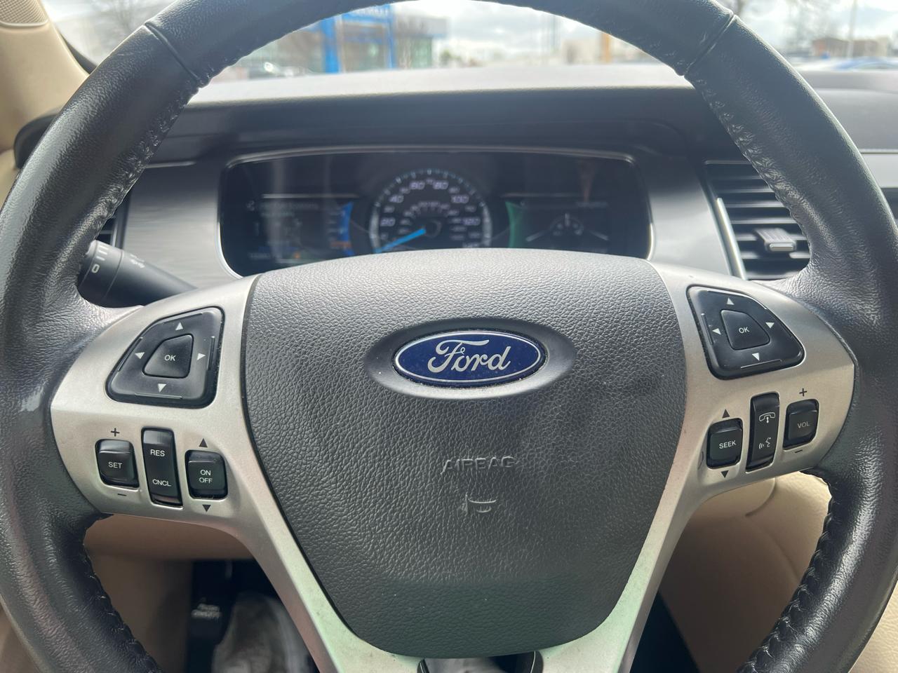 Ford Taurus  2018
