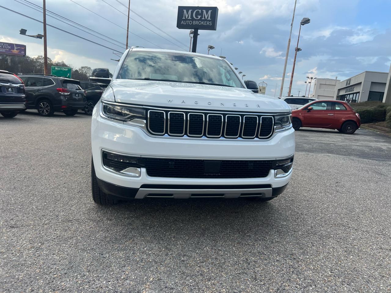 Jeep Wagoneer L Series II 4x2 *Ltd Avail* 2024