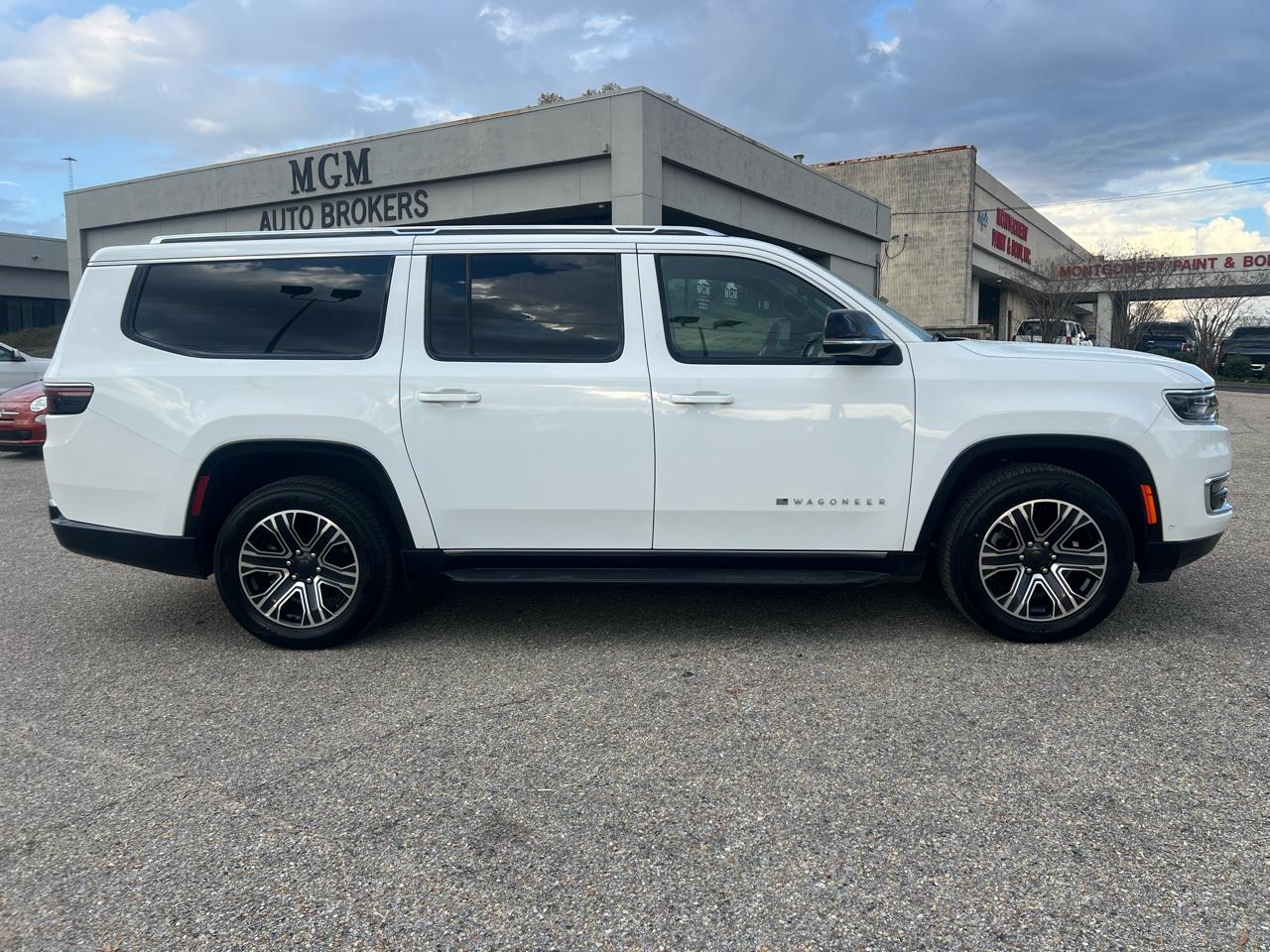 Jeep Wagoneer L Series II 4x2 *Ltd Avail* 2024