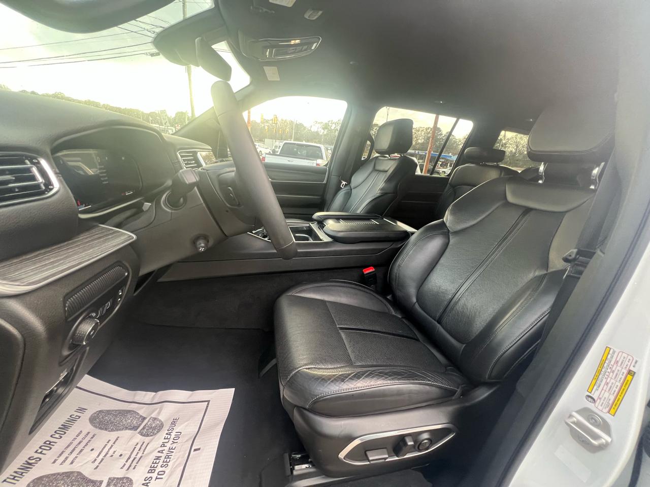 Jeep Wagoneer L Series II 4x2 *Ltd Avail* 2024