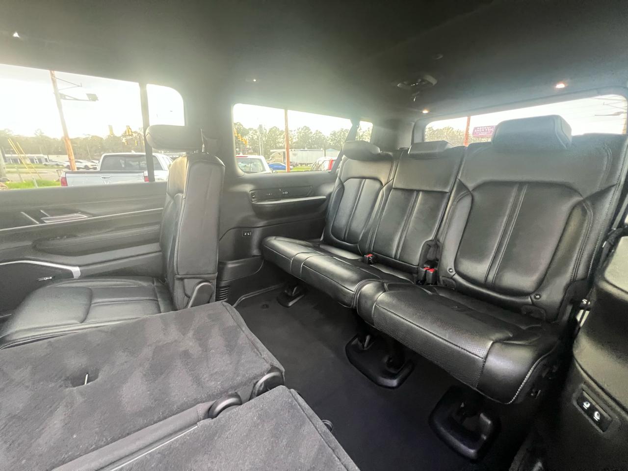 Jeep Wagoneer L Series II 4x2 *Ltd Avail* 2024