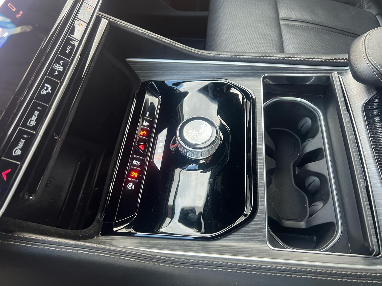 Jeep Wagoneer L Series II 4x2 *Ltd Avail* 2024