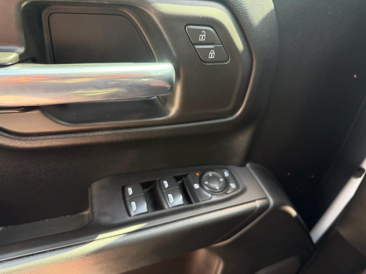 Chevrolet Silverado 1500  2021