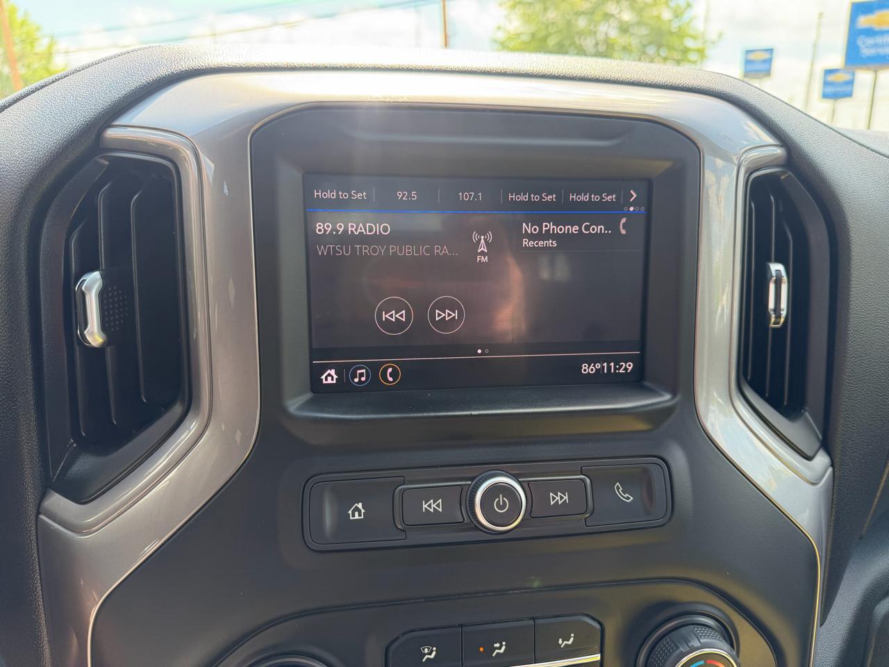 Chevrolet Silverado 1500  2021