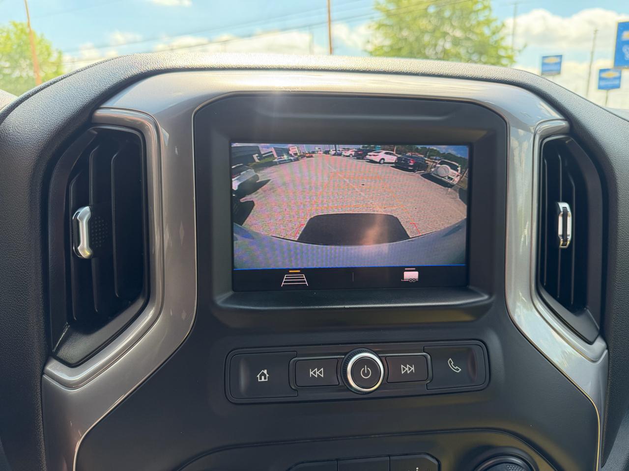 Chevrolet Silverado 1500  2021