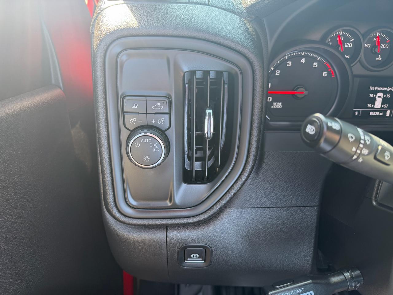 Chevrolet Silverado 2500HD  2024