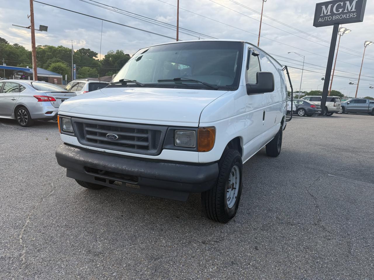Ford Econoline Cargo Van  2007