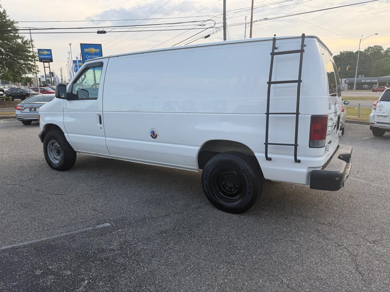 Ford Econoline Cargo Van  2007