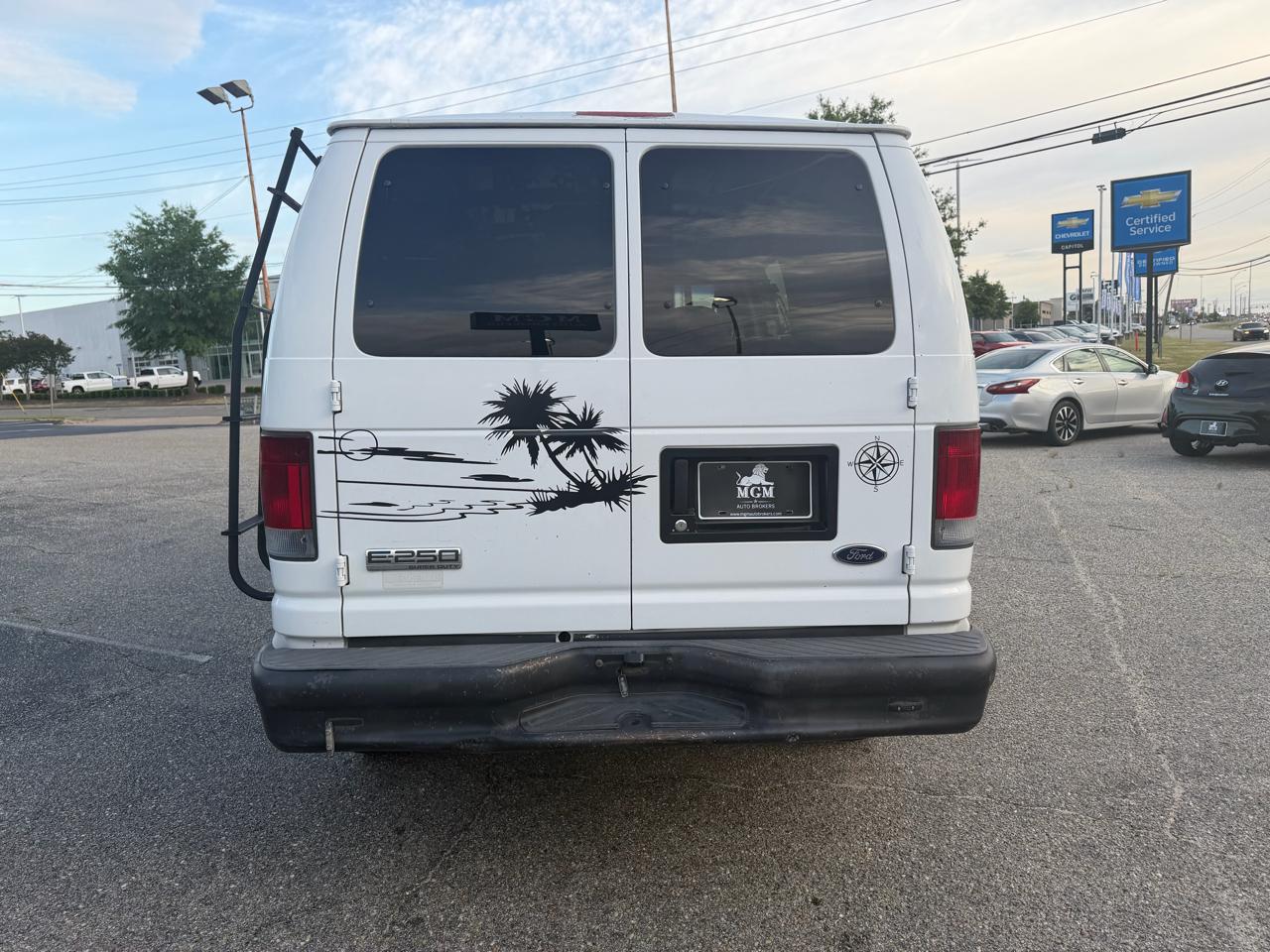 Ford Econoline Cargo Van  2007