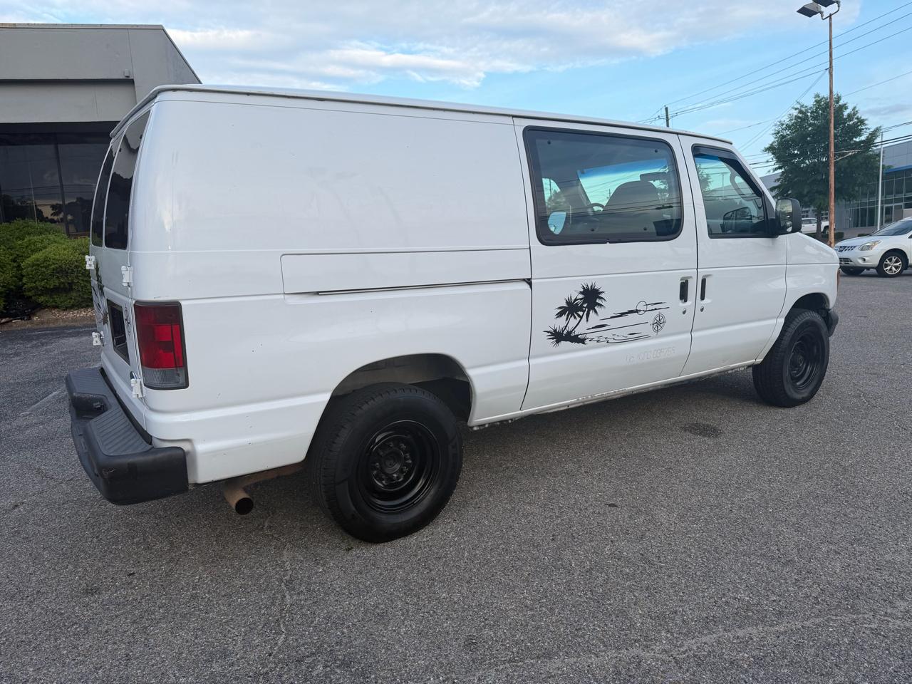 Ford Econoline Cargo Van  2007