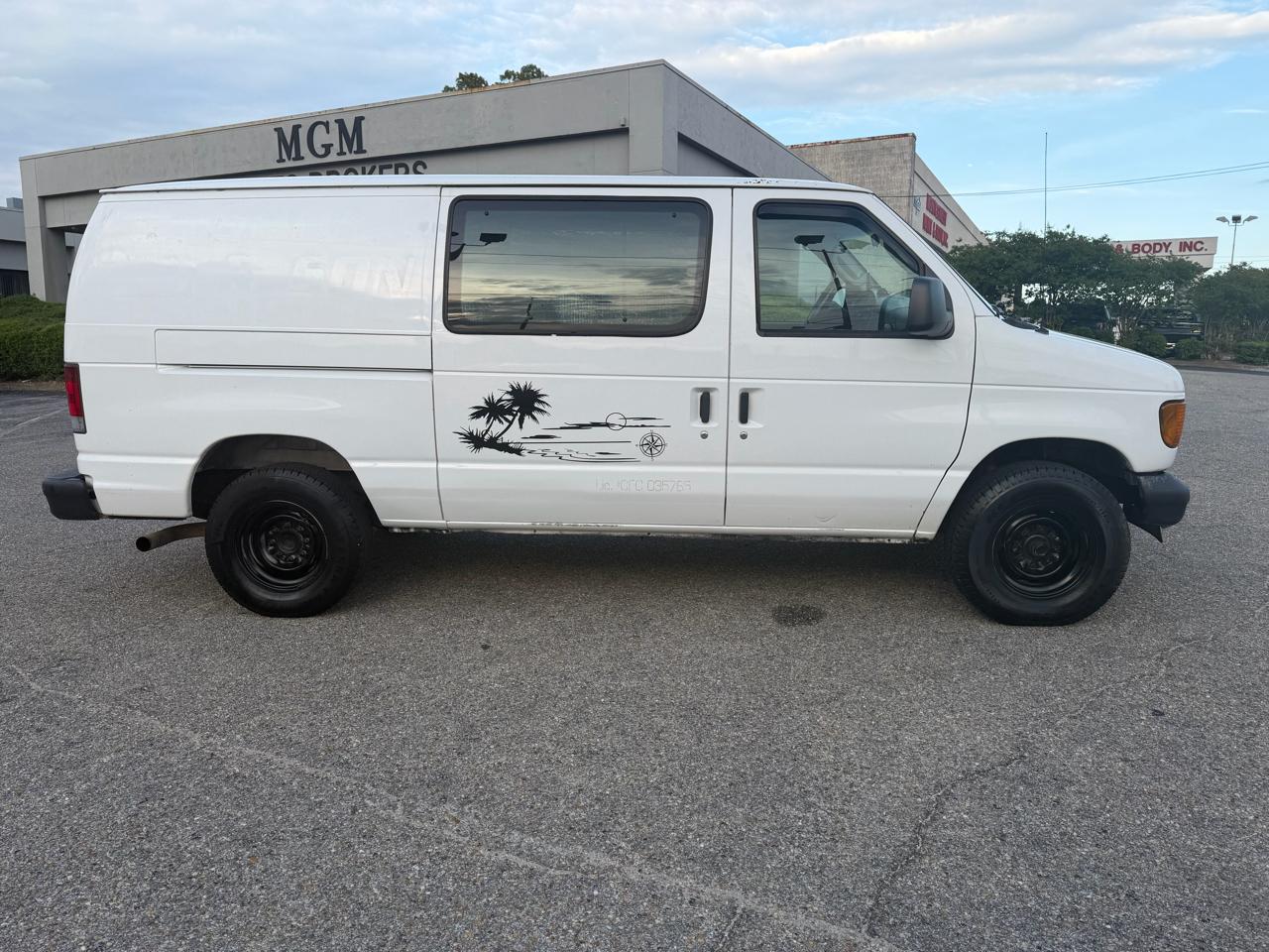 Ford Econoline Cargo Van  2007