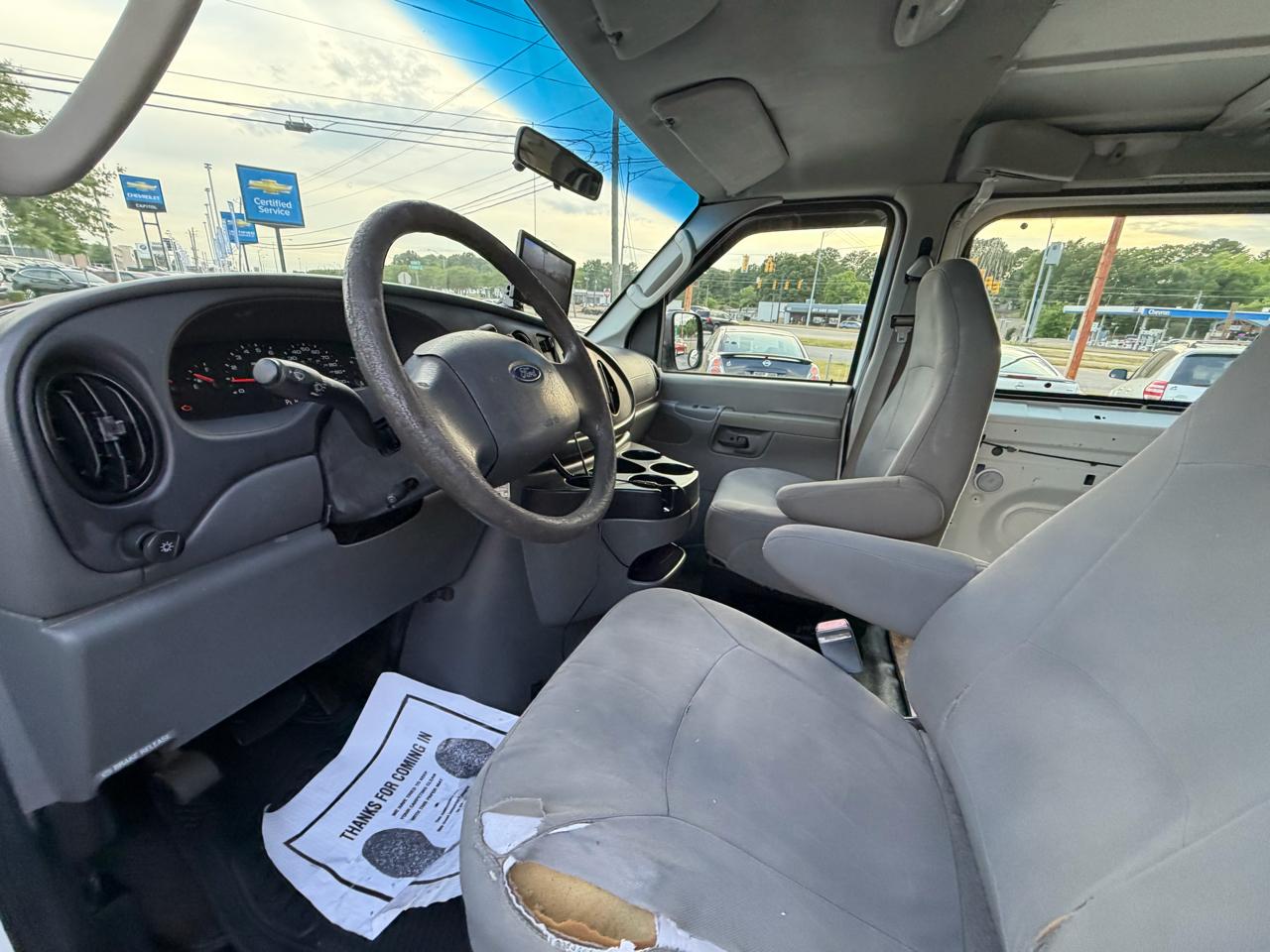 Ford Econoline Cargo Van  2007