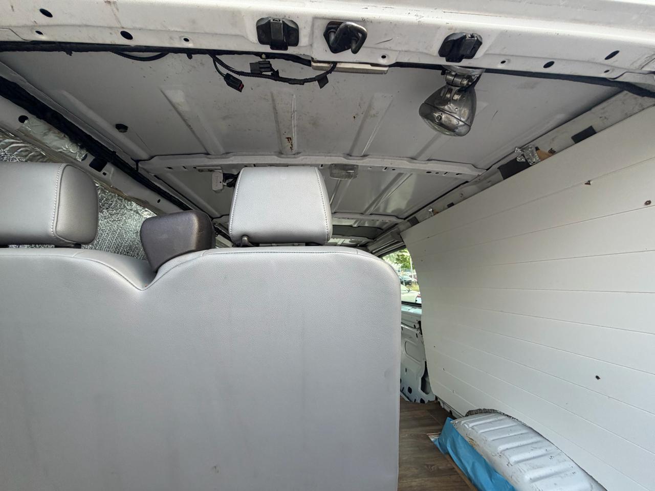 Ford Econoline Cargo Van  2007