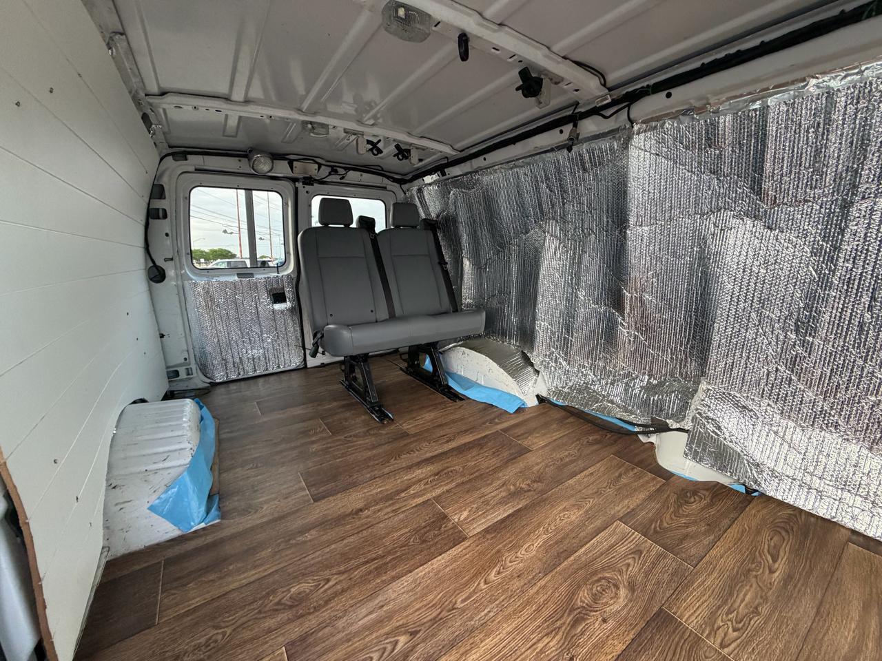 Ford Econoline Cargo Van  2007