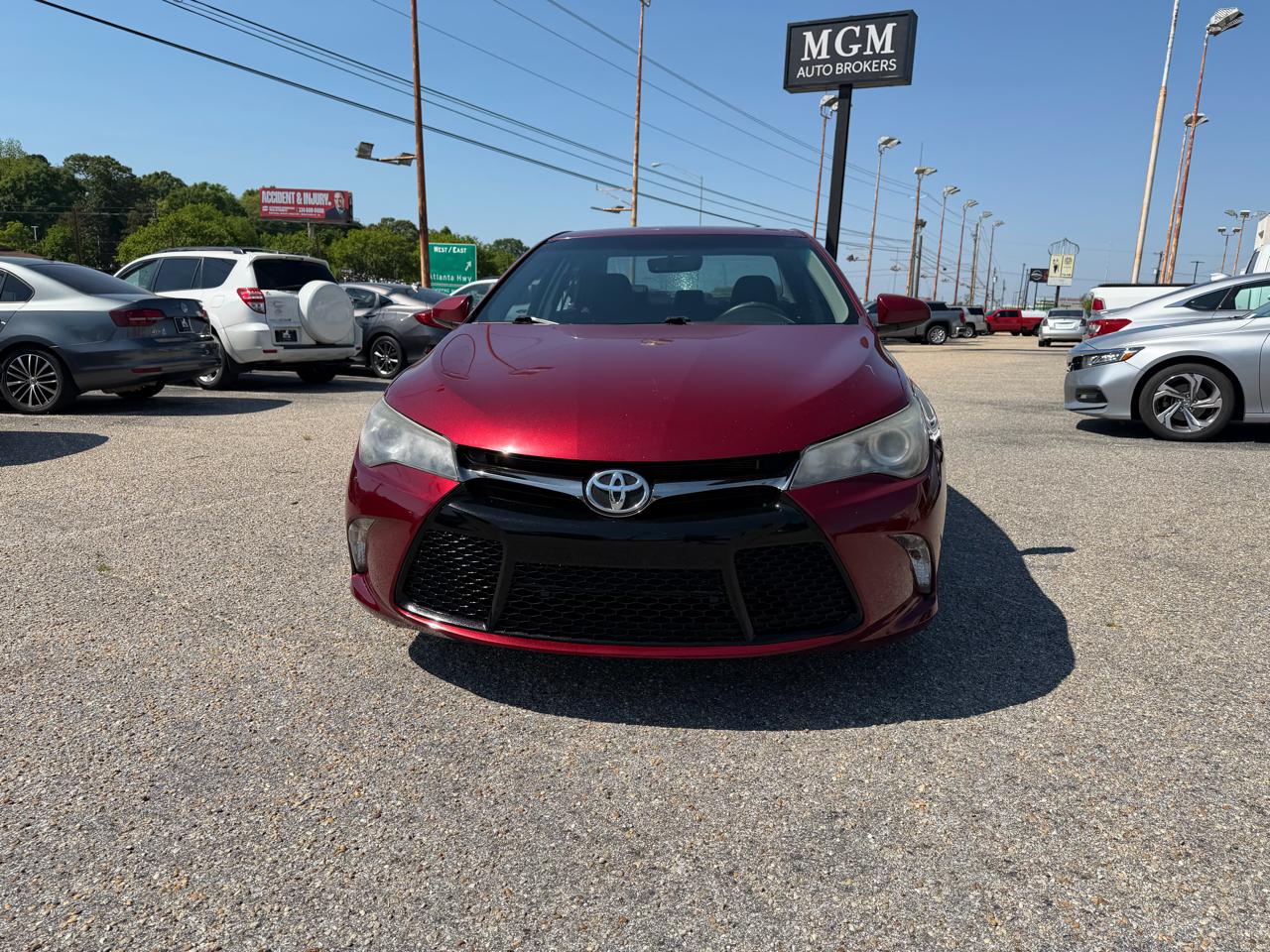 Toyota Camry SE 2017