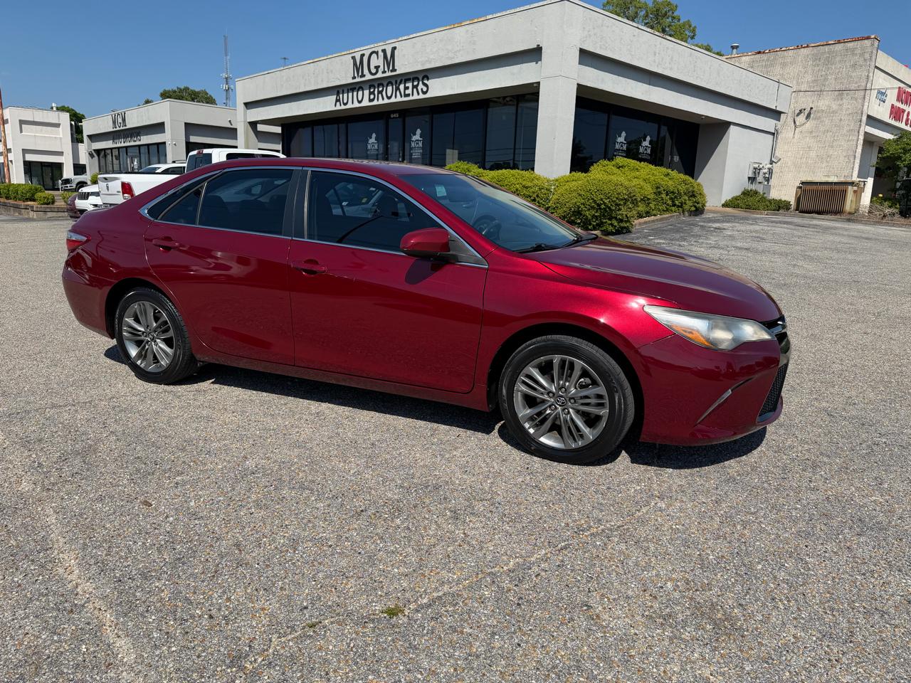 Toyota Camry SE 2017