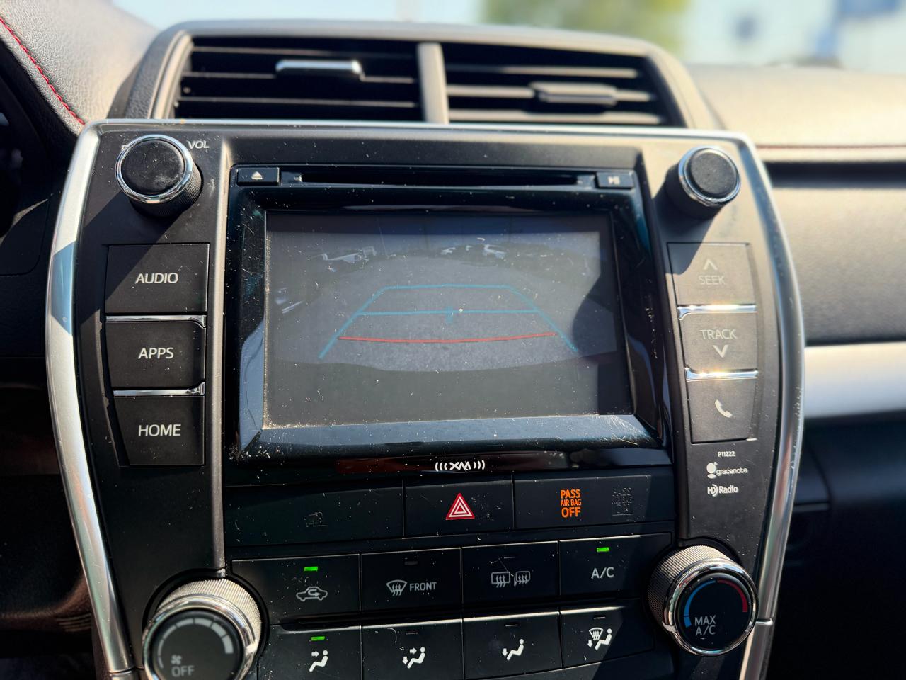 Toyota Camry SE 2017