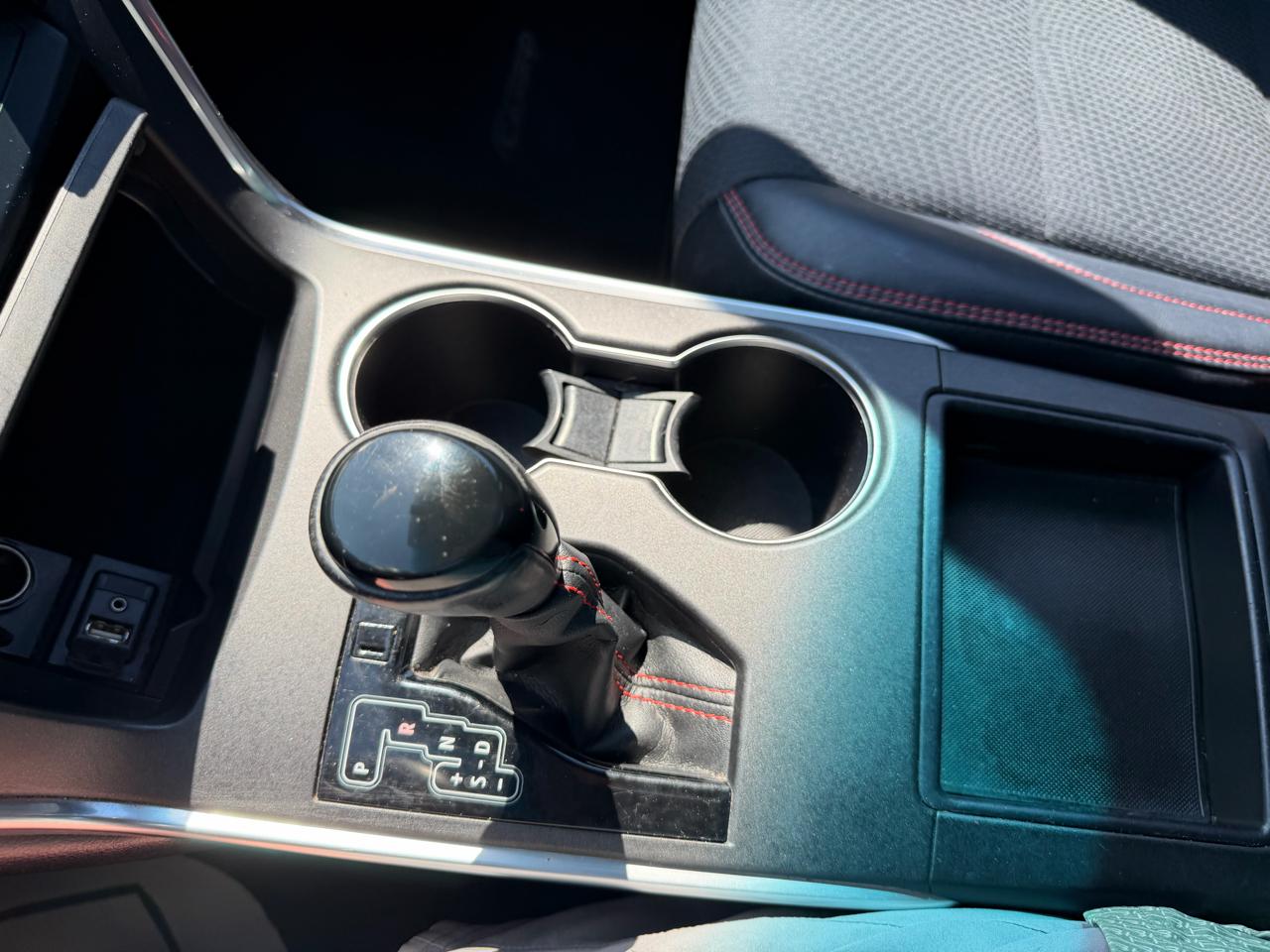 Toyota Camry SE 2017