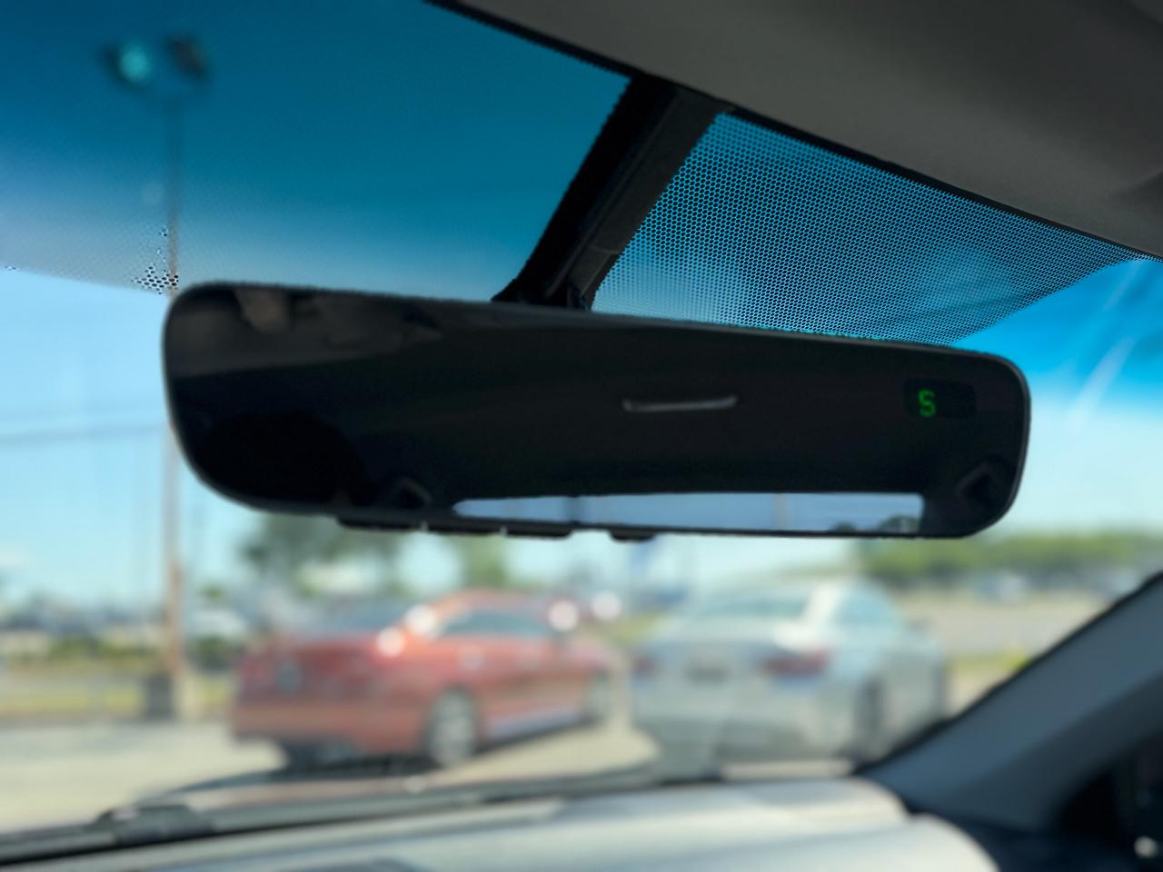 Toyota Camry SE 2017