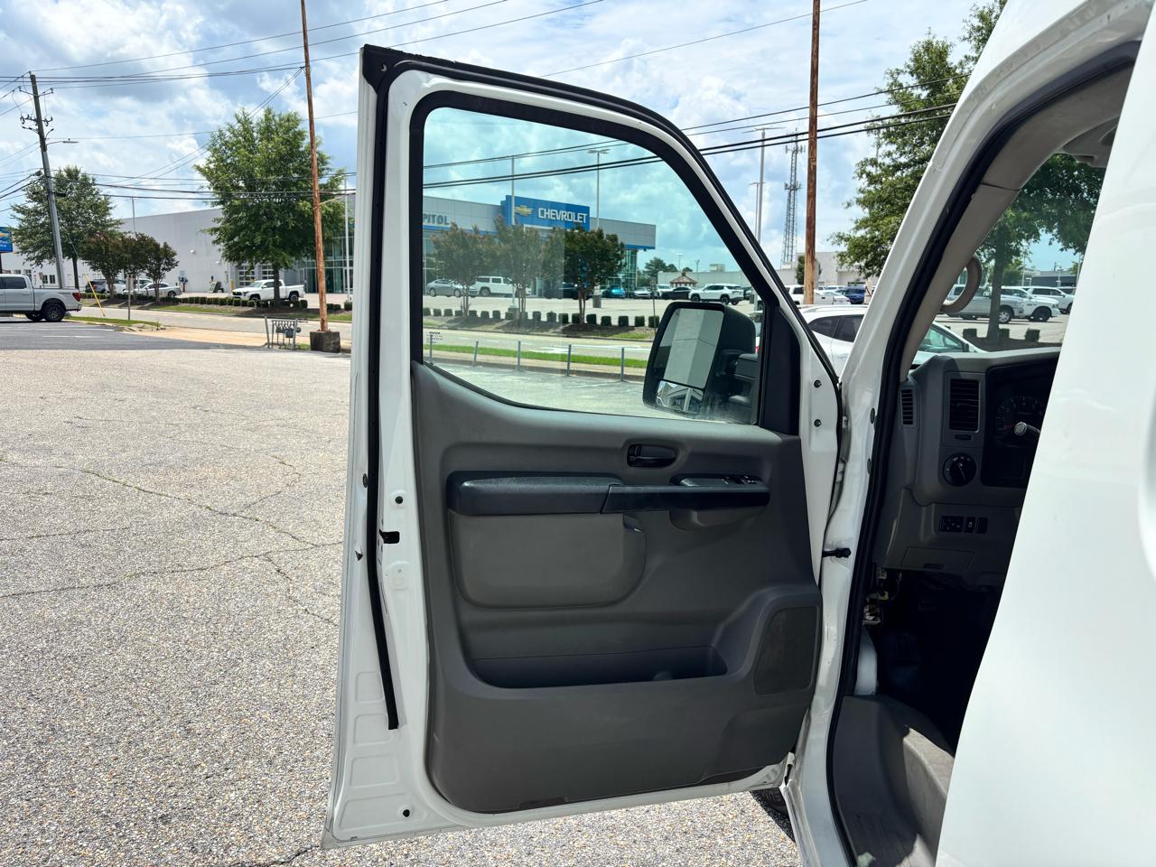 Nissan NV Cargo  2019