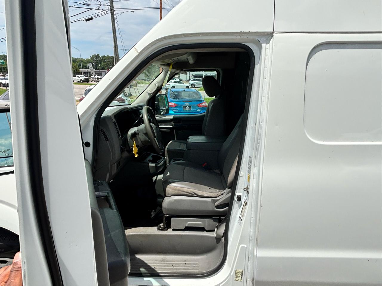 Nissan NV Cargo  2019