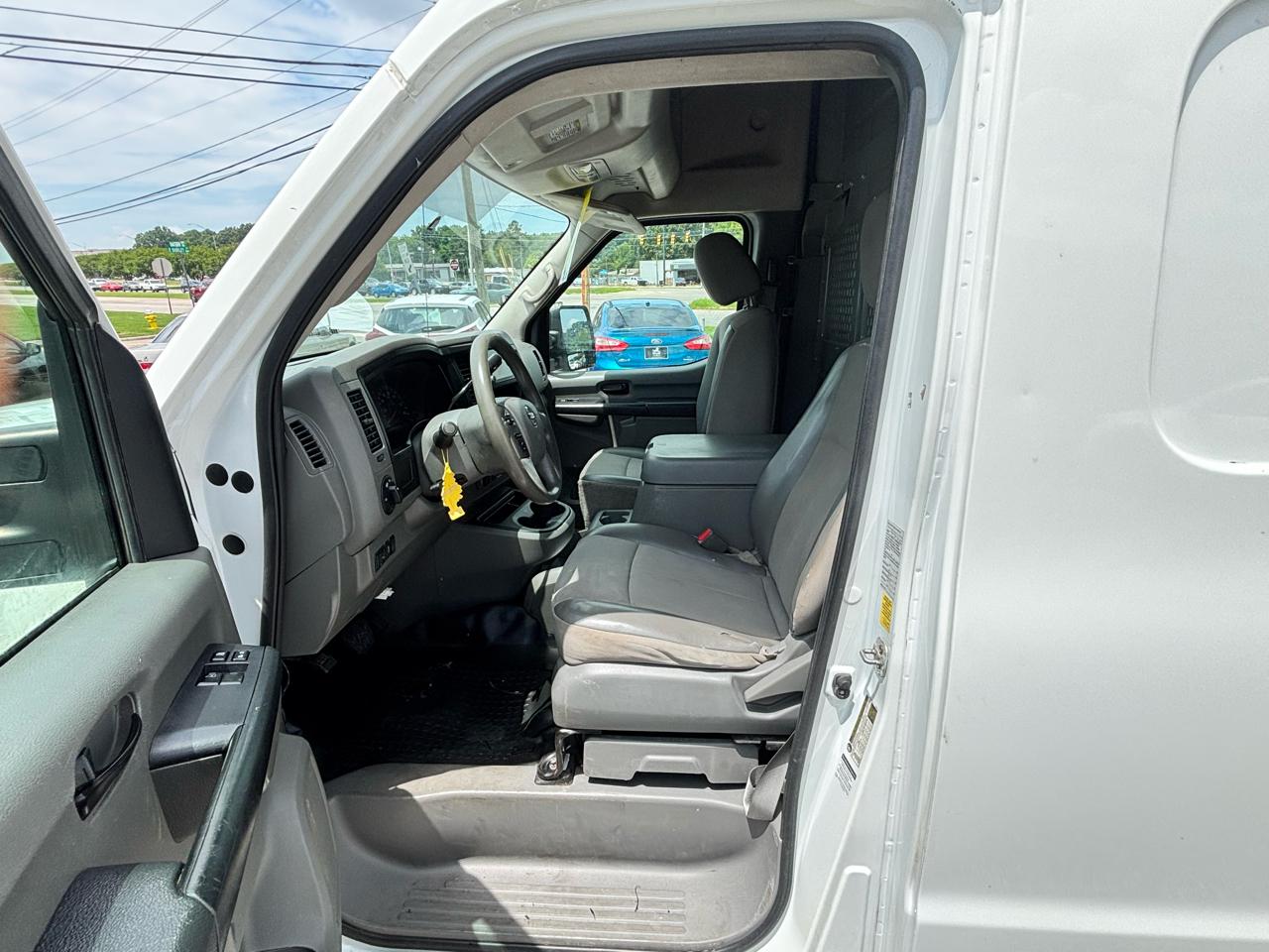 Nissan NV Cargo  2019