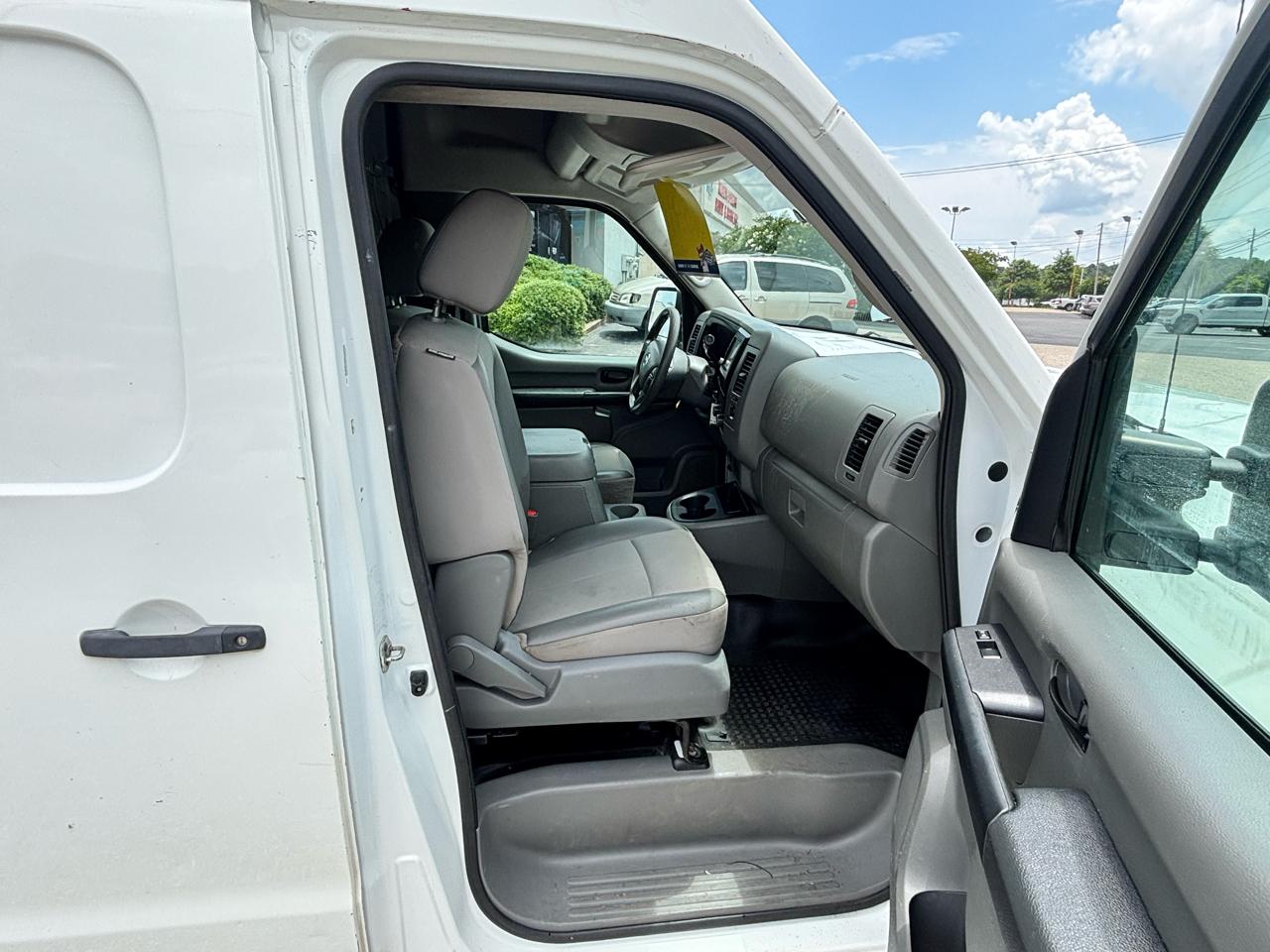 Nissan NV Cargo  2019