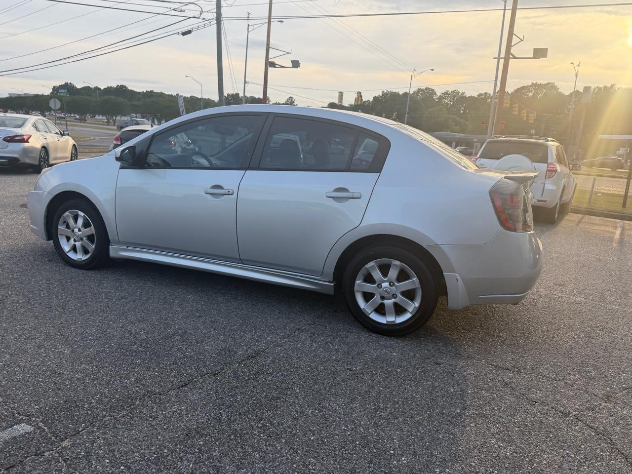 Nissan Sentra  2012