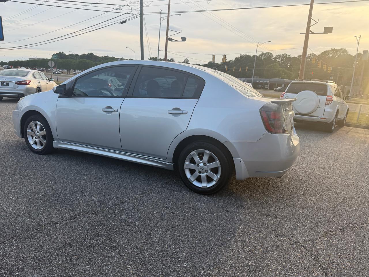 Nissan Sentra  2012