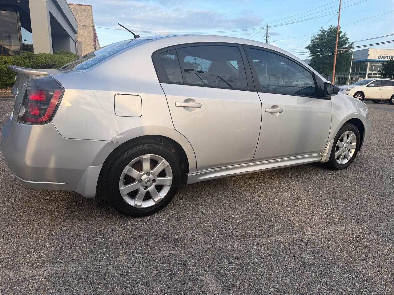 Nissan Sentra  2012