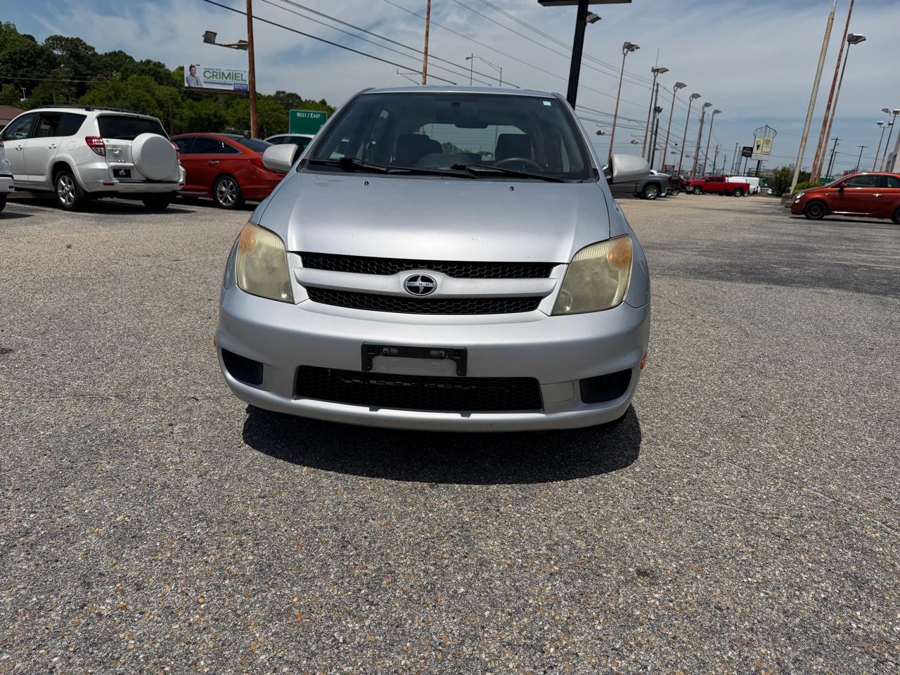 Scion xA Hatchback 2006
