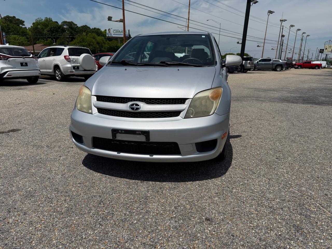Scion xA Hatchback 2006