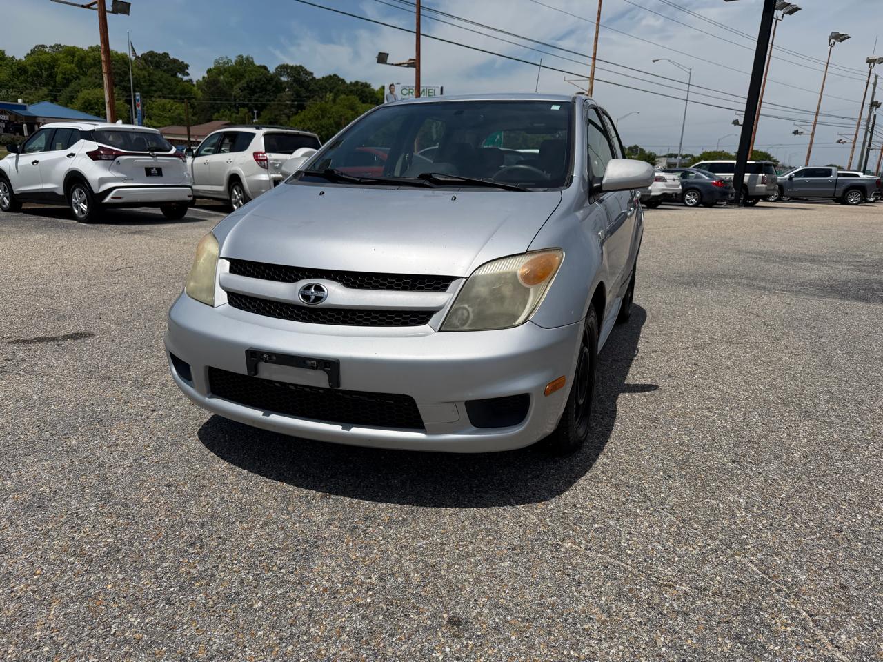 Scion xA Hatchback 2006