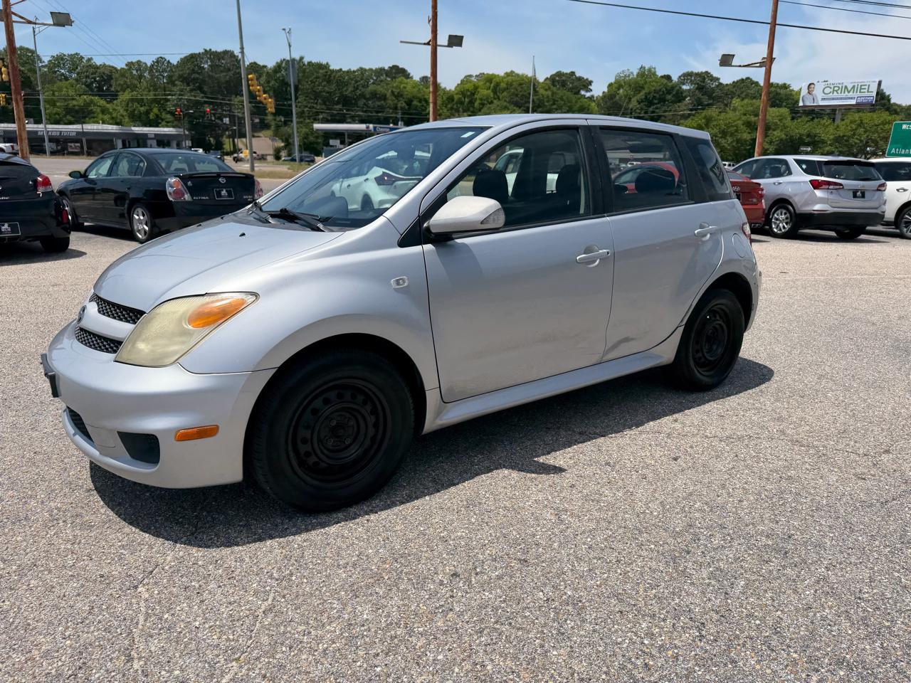 Scion xA Hatchback 2006