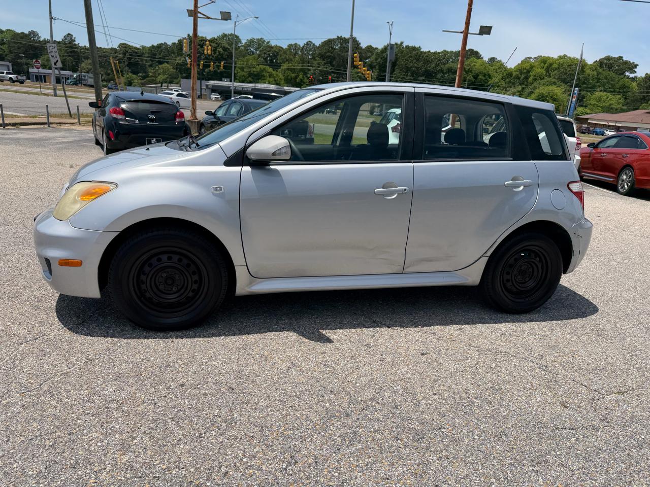 Scion xA Hatchback 2006
