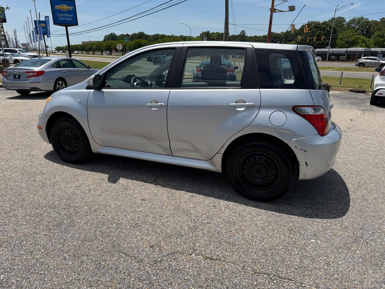 Scion xA Hatchback 2006